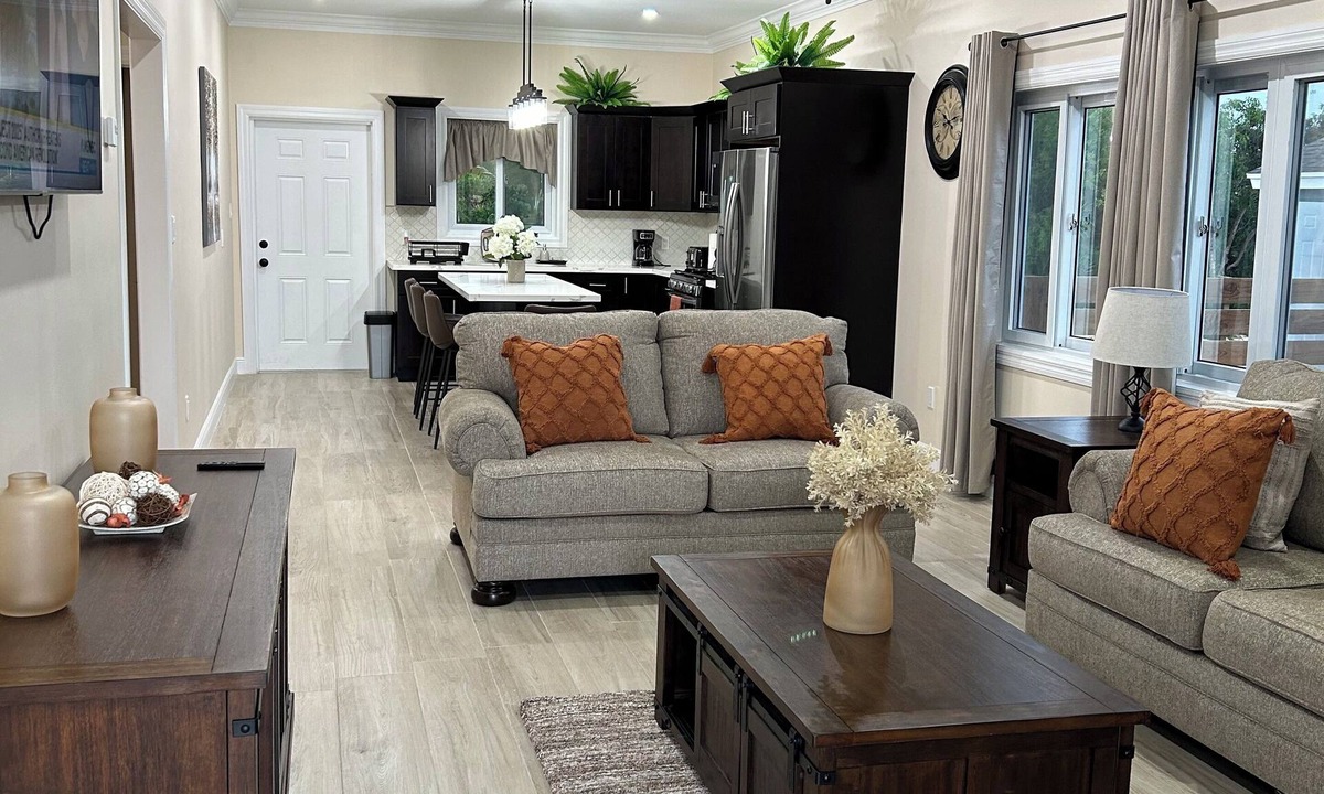 Farmer's Hill Apartment | Luxury Exuma 2bdrm Apartment #1 - Beach access