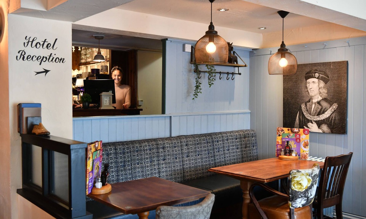 Broughton Astley Hotel | Mill on the Soar by Greene King Inns