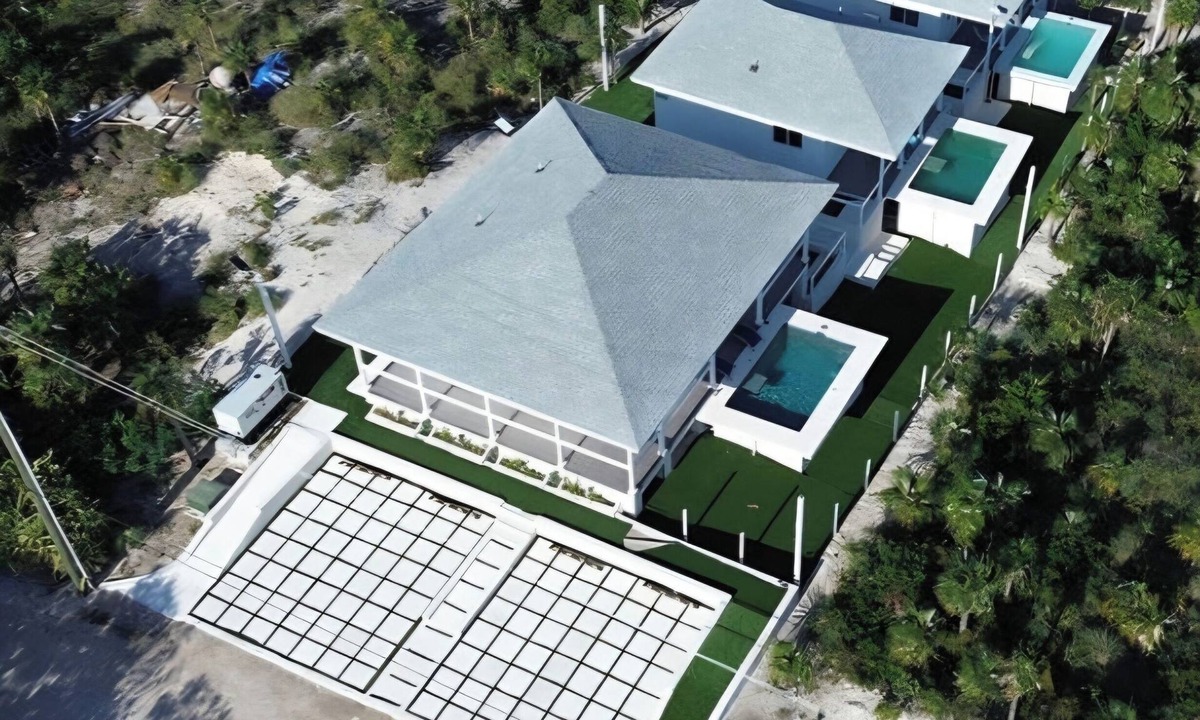 North Palmetto Point House | Modern Beachside Villa with Private Pool & Ocean Views and 5 min walk to Beach!