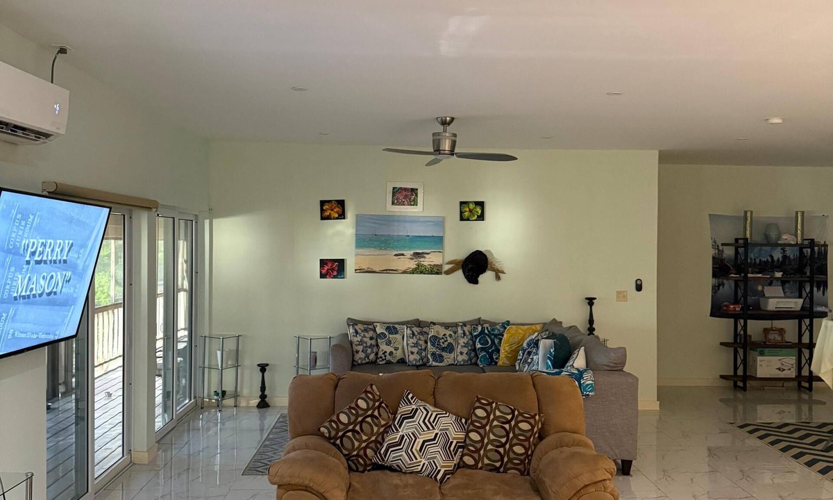 Old Bight House | Modern Beautiful 3-bedroom house in Bennetts harbor, Cat Island