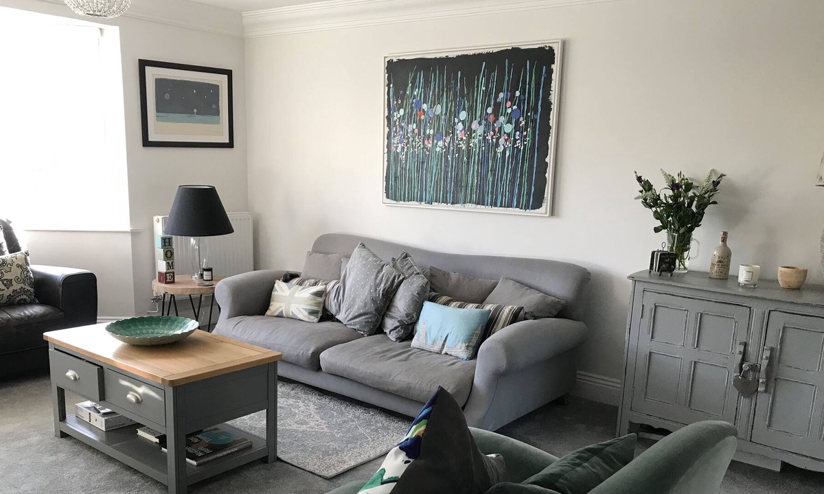 Mudeford House | Mudeford Sunshiny Holiday Home