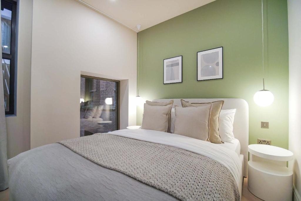 Market Street Apartment | Mysa at The Heim