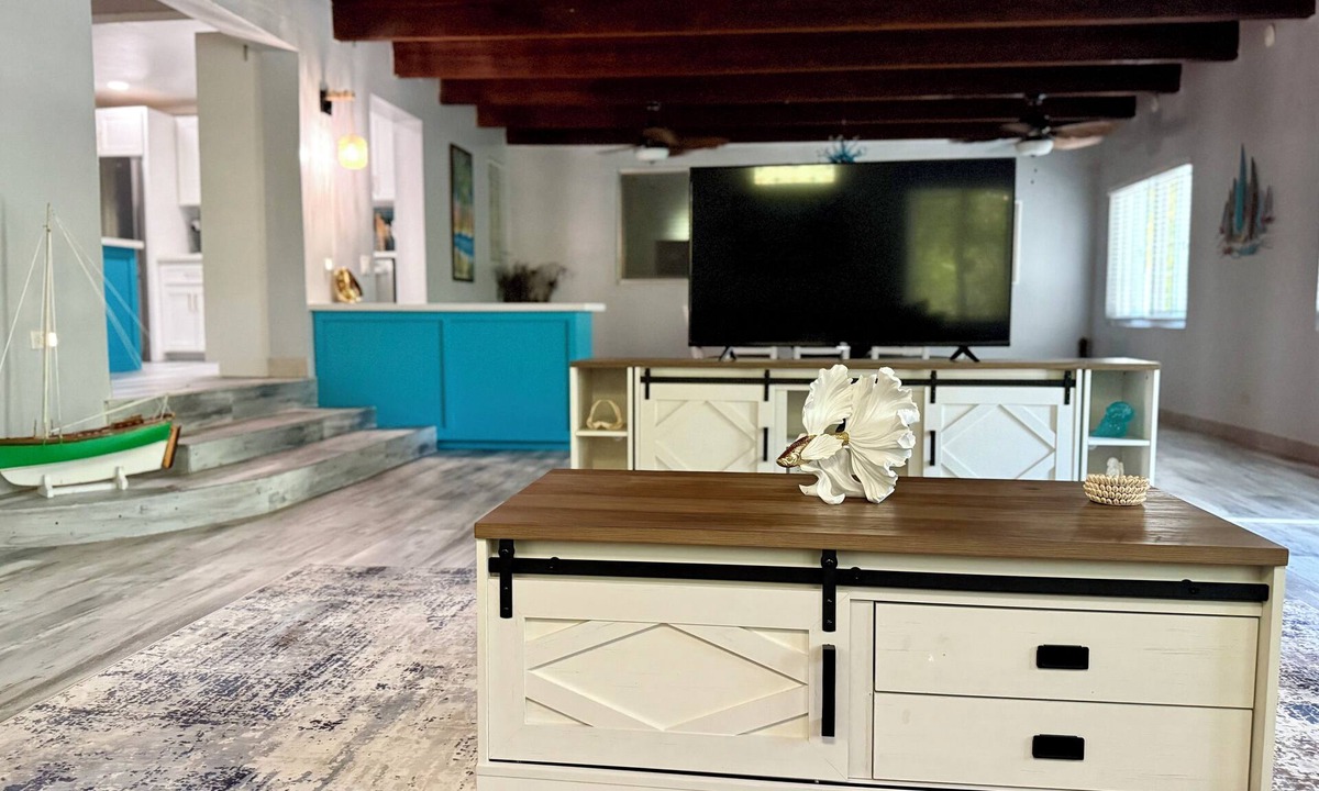 Great Exuma House | Natural Mystic House