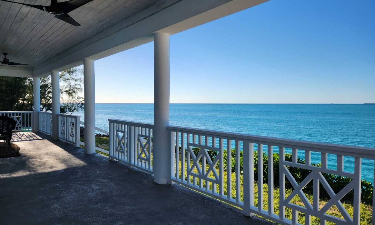 Black Point Villa | New 3-bed oceanview villa, Black Point, Exuma near Staniel, AC, Wifi dock access