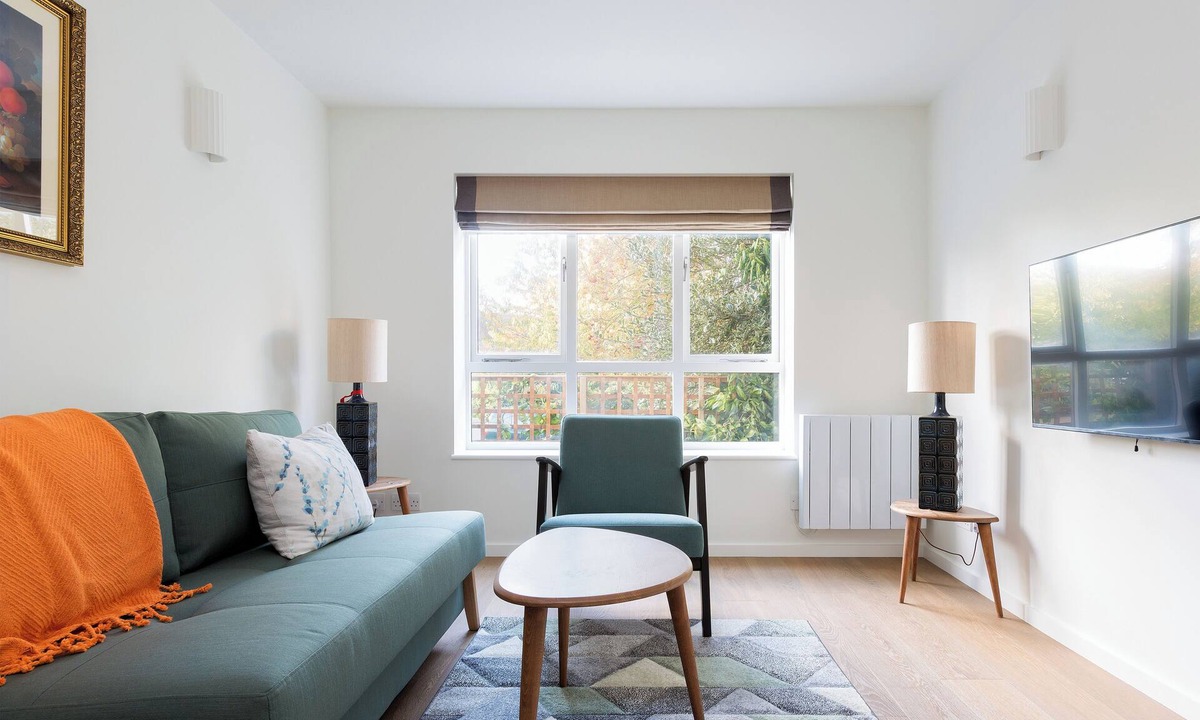 Surrey Docks Apartment | Newly Refurbished - Canada Water - Surrey Quays - 1 Stop To Canary Wharf