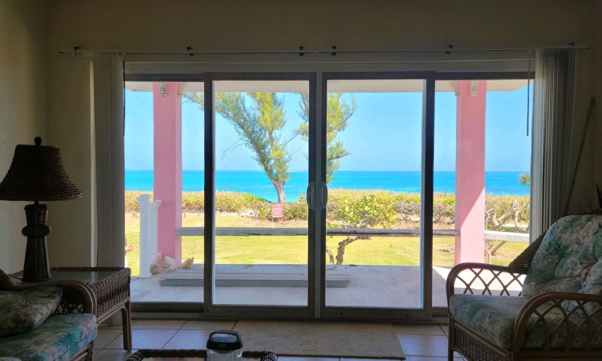 Green Turtle Cay Villa | OCEAN FRONT Conch Pearl -Green Turtle Cay with a dock! 15% SUMMER DISCOUNT!