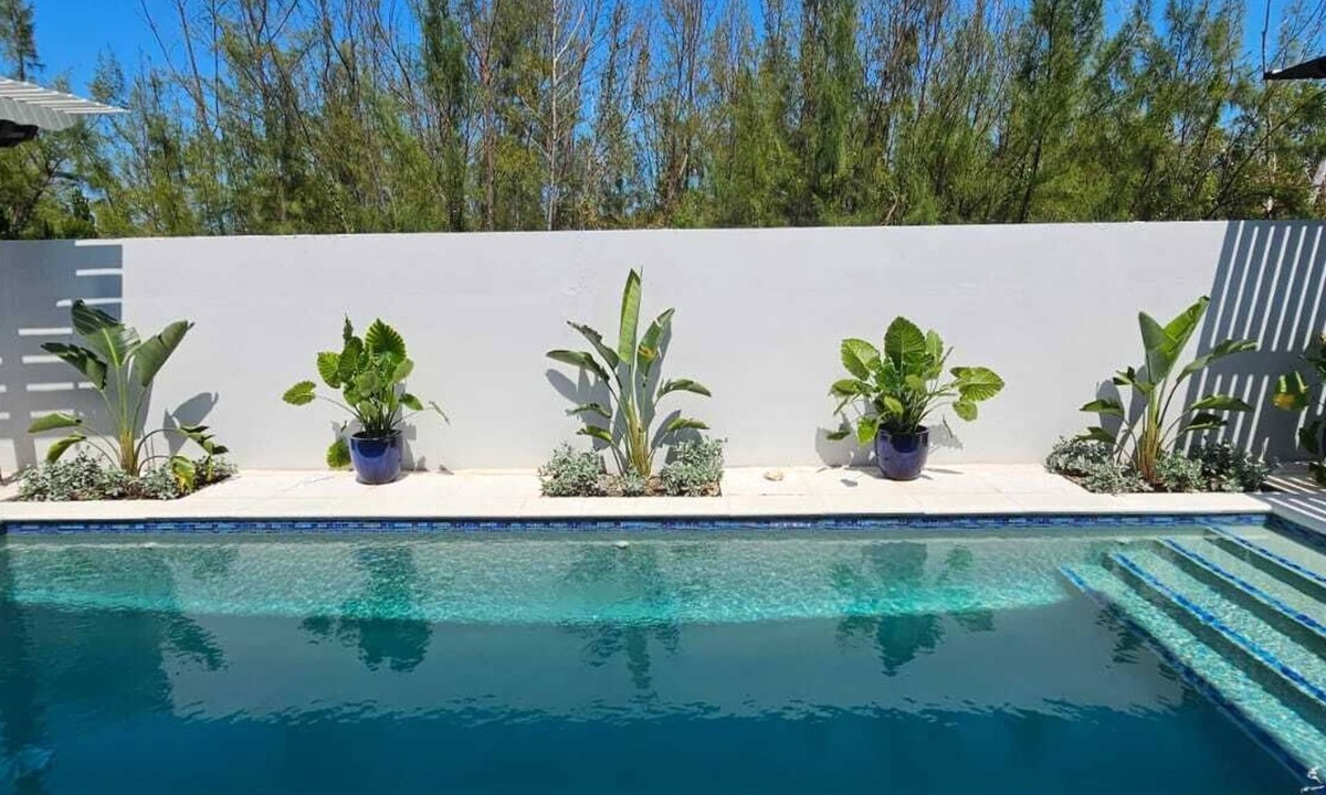 Nassau Villa | Ocean View Luxury Villa - Private Pool, AC & Wi-Fi, 5 Min Drive to Beach