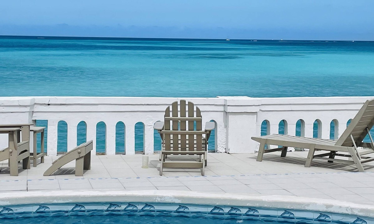Nassau House | Oceanfront Villa with stunning views and private pool