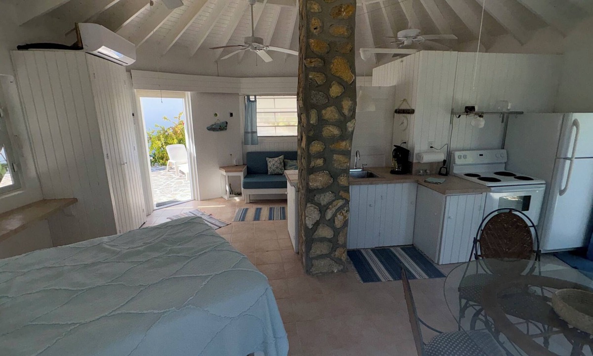 Port Howe House | On the beach, Private path to the ocean beach.