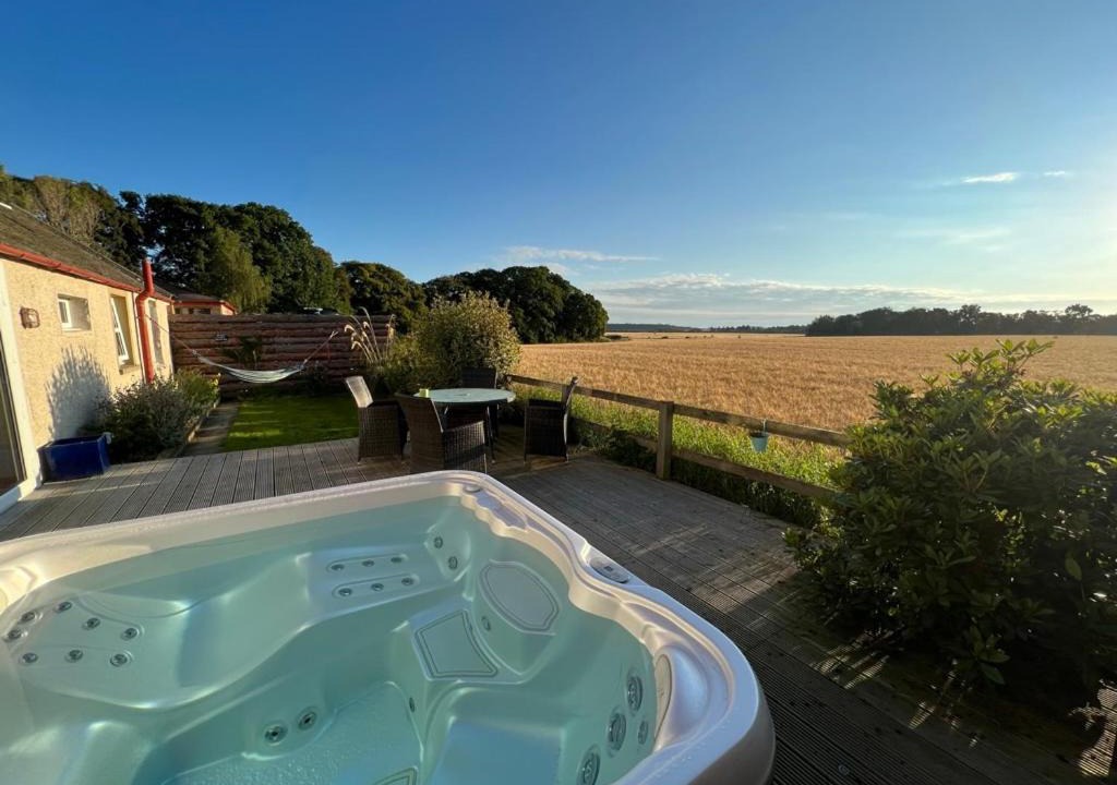 Forres House | Osprey Hide