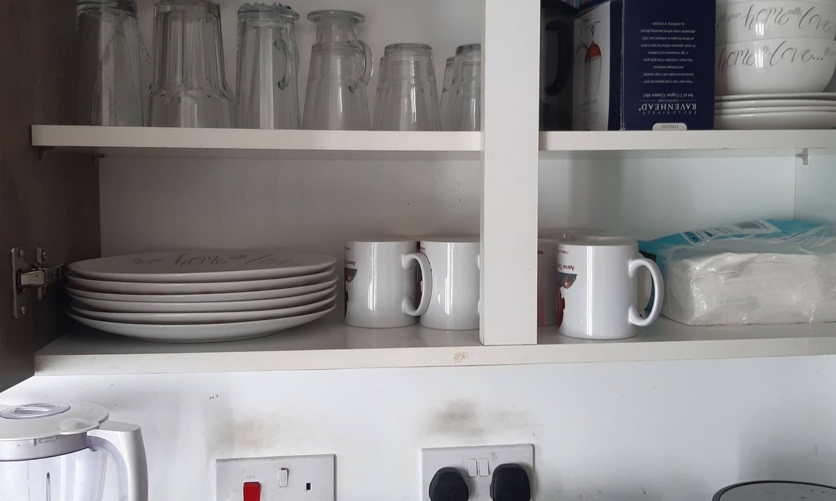Rushden House | Our Guests Are Royal (KE) is located in Higham Ferrers.