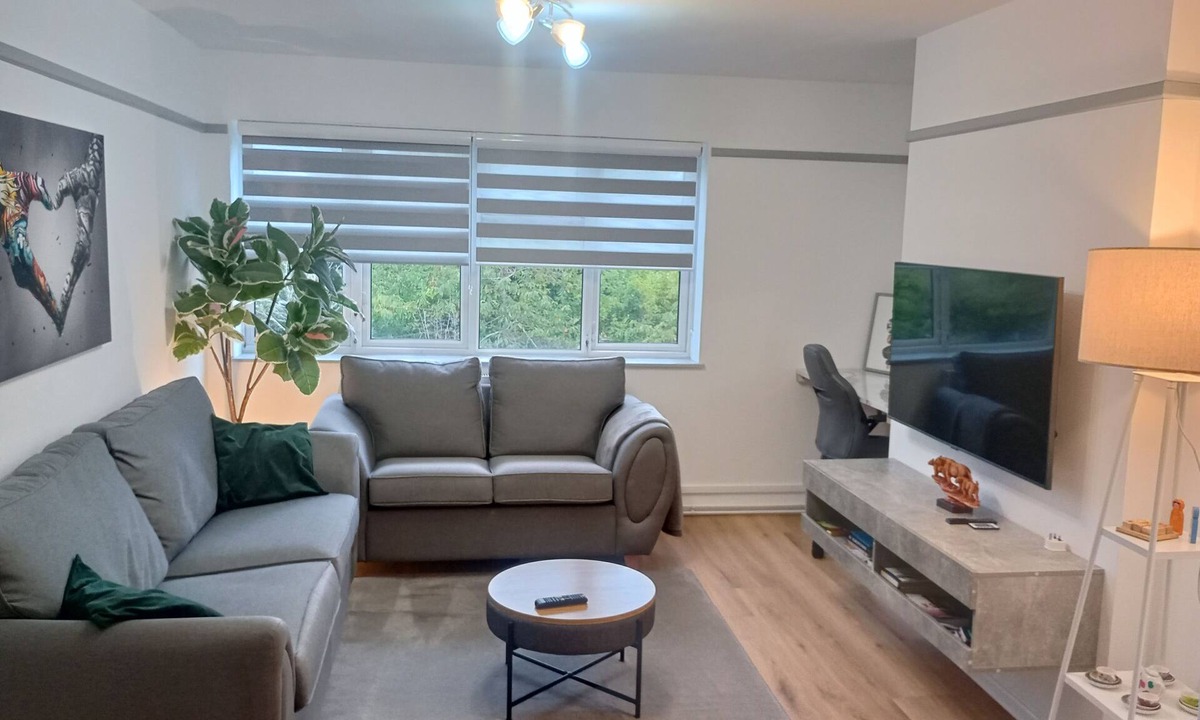 Headington Apartment | Oxfords 5* Luxury 2 bedroom apartment 4 +Pax and permit parking