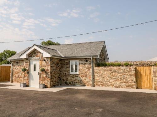 Saltash House | Pear Tree Cottage