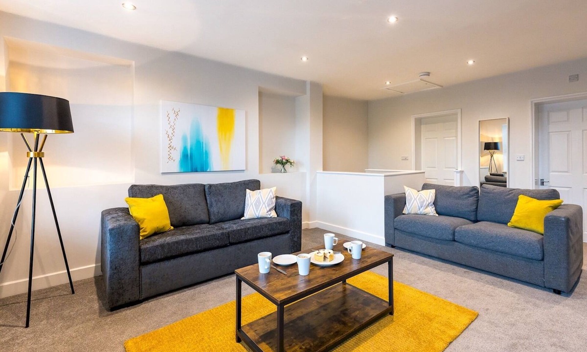 Shrewsbury House | Perfectly located 2 bed townhouse in Shrewsbury - Pass the Keys