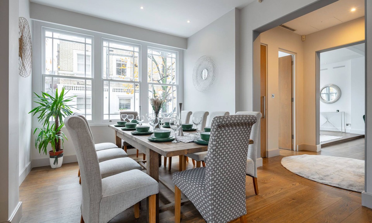 Redcliffe House | *| Perfectly Splendid Triplex House in Chelsea |*