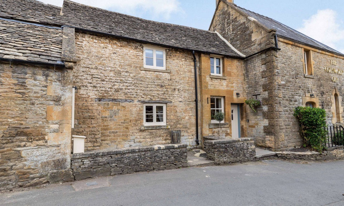 Guiting Power Cottage | Pet friendly Cotswold holiday accommodation with two bedrooms - The Cotswold Guy Apartment