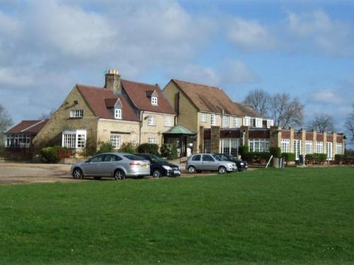 Needingworth Bed & Breakfast | Pike & Eel Hotel and Marina
