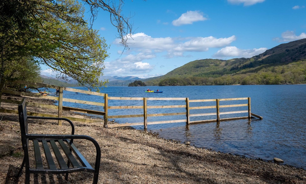 Broughton Mills Cottage | Potter's Wheel - sleeps 4, private lake access, dog friendly and parking