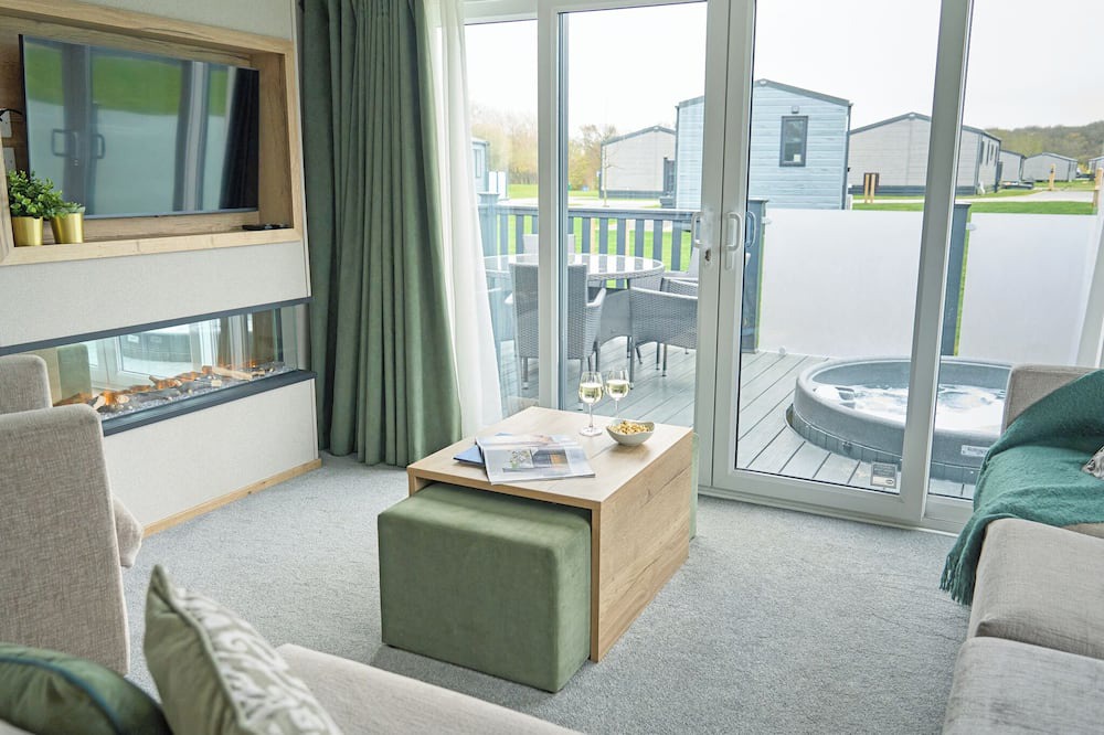 Plaitford House | Premium 3 bed HT Pet