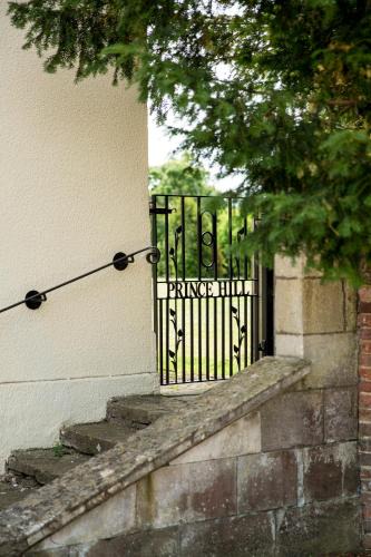 Worton Bed & Breakfast | Prince Hill House