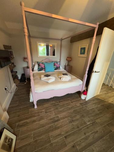 Malham House | Prior Hall Farm Cottage - 3 bedroom luxury cottage in center of Malham