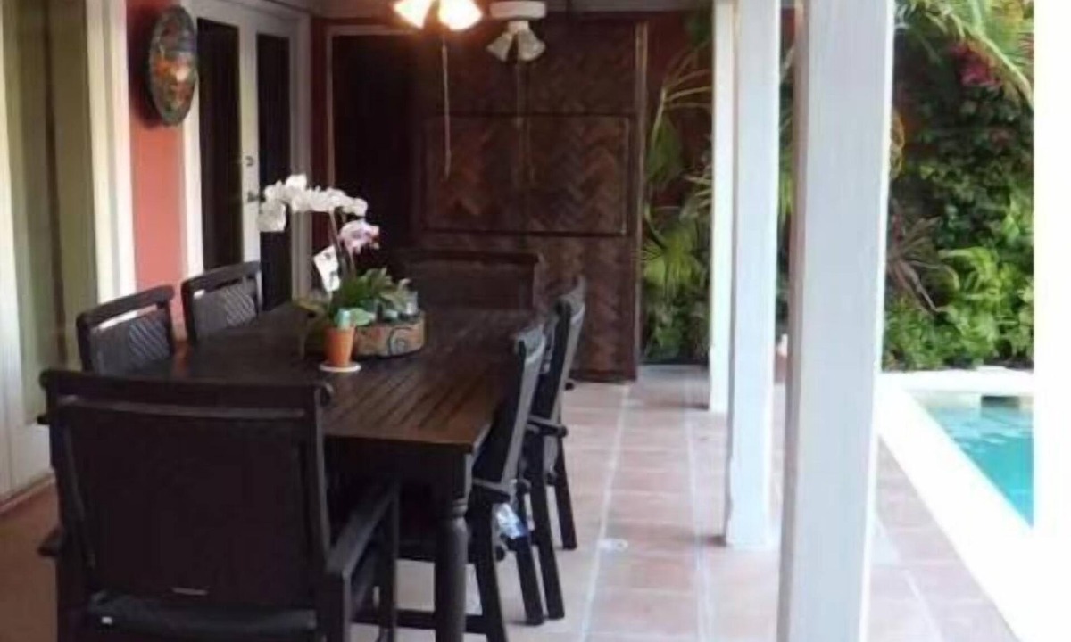 Paradise Island Villa | Private Pool & Garden - Tranquil Retreat