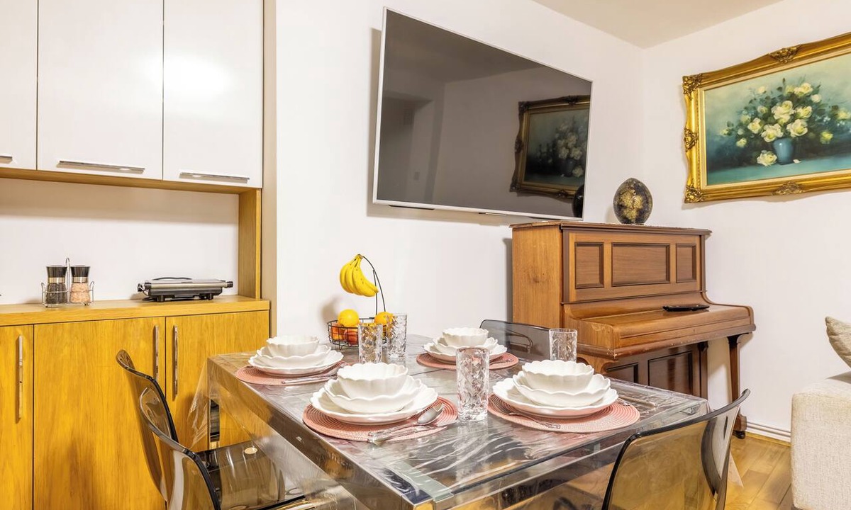 St. Johns Wood Apartment | Quiet location in Central London, near Paddington, Regent Park, Lord's Cricket