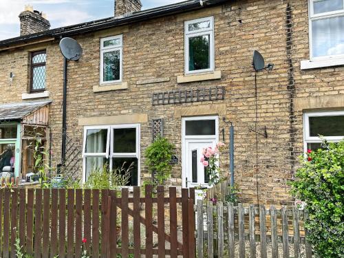 Bishop Auckland House | Railway Cottage