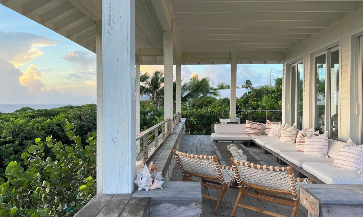 Stella Maris Villa | ROCK HILL: Modern Beach House with Spectacular Views & Resort Access
