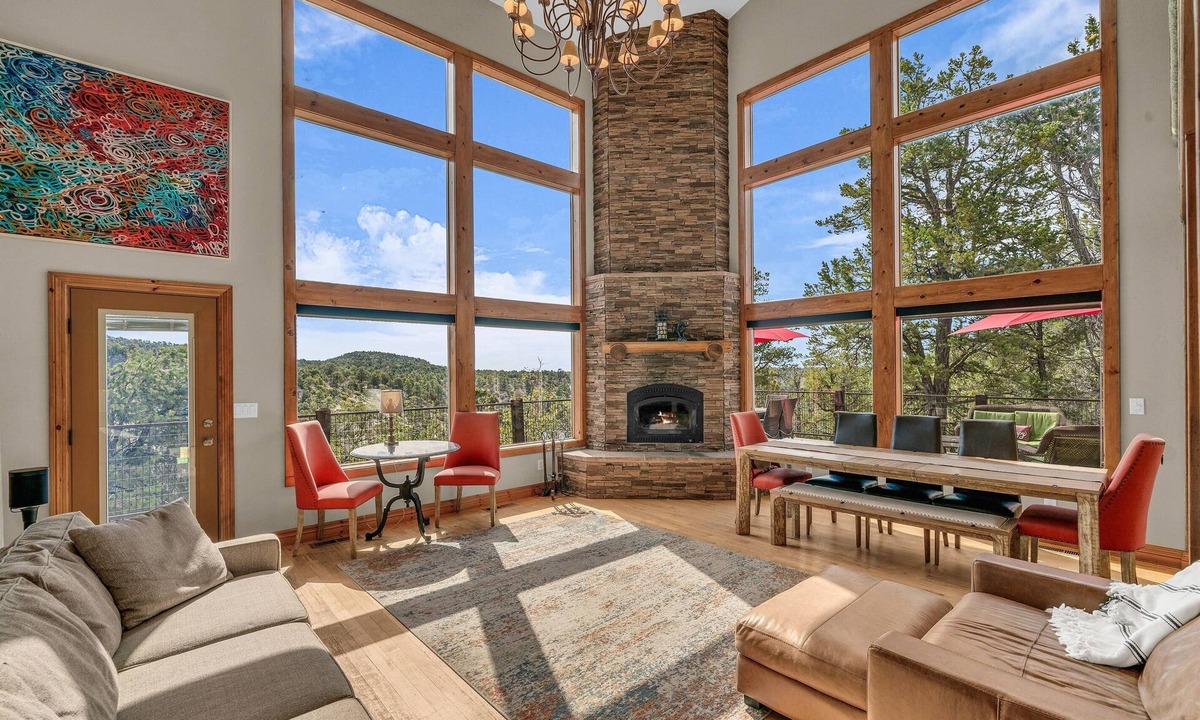 Zion National Park East Entrance Cabin | Rustic Pine| Experience the magic of Zion