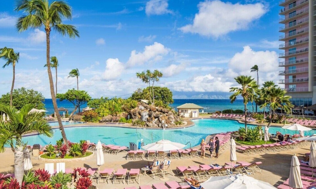 Honokowai Condo | Scenic View - Lush Landscapes- Relaxing Stay at Maui's Ka'anapali Beach Club