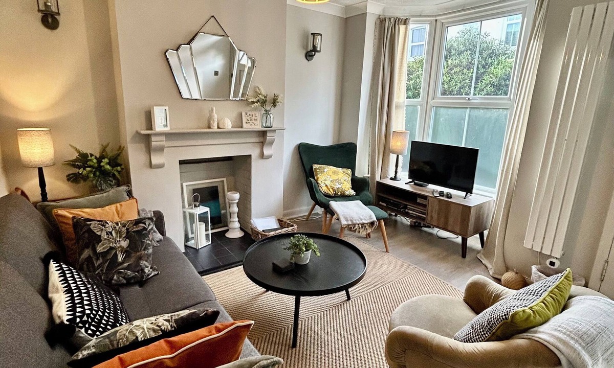 Broadstairs House | Sea Song Cottage, beautiful Victorian cottage and garden