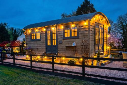 Winterley Other | Secluded Countryside Shepherd's Hut on Working Farm near Audley