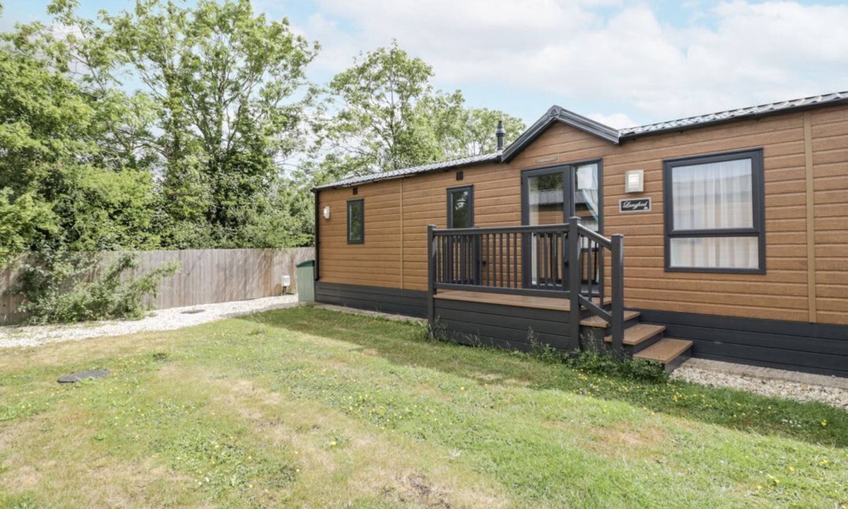 Evesham Cabin | Serendipity, Evesham