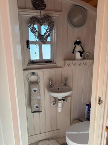 Peak District Cabin | Shepherds Rest