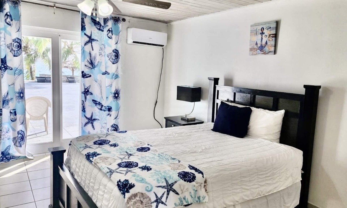 Farmer's Hill Hotel | Shipwreck at Exuma Palms Resort