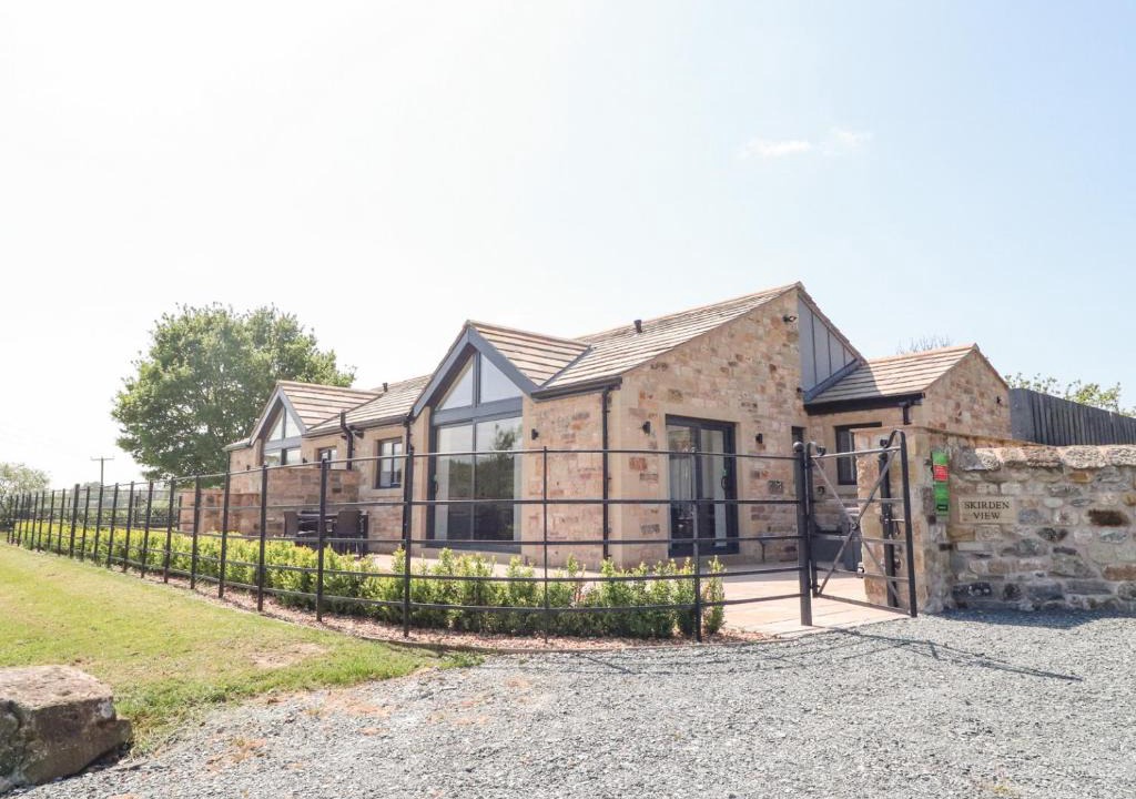 Bolton by Bowland House | Skirden View
