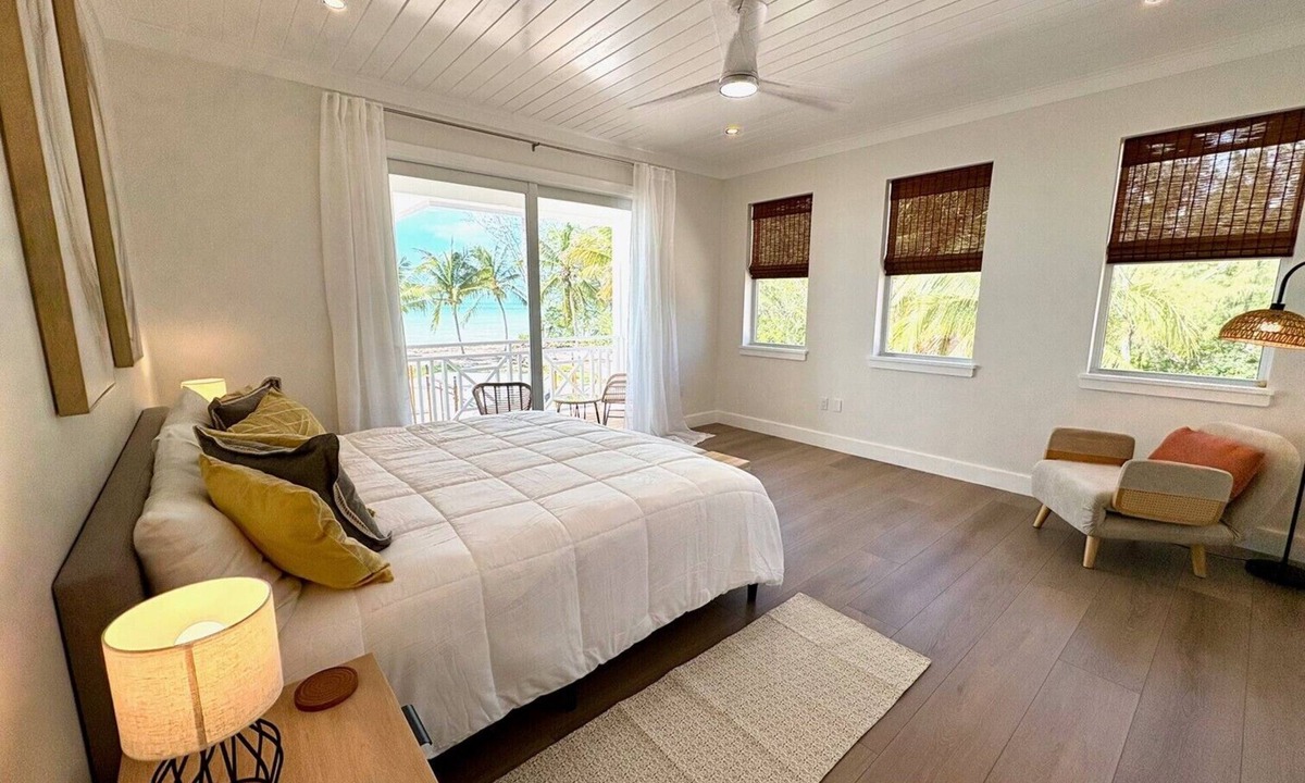 Morris Settlement Cottage | Slipstream 2.0 - A Modern Beachfront Escape