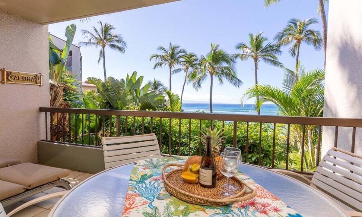 Honokowai Condo | Spacious OceanFront 1BD w Island Views - Hale Mahina A207