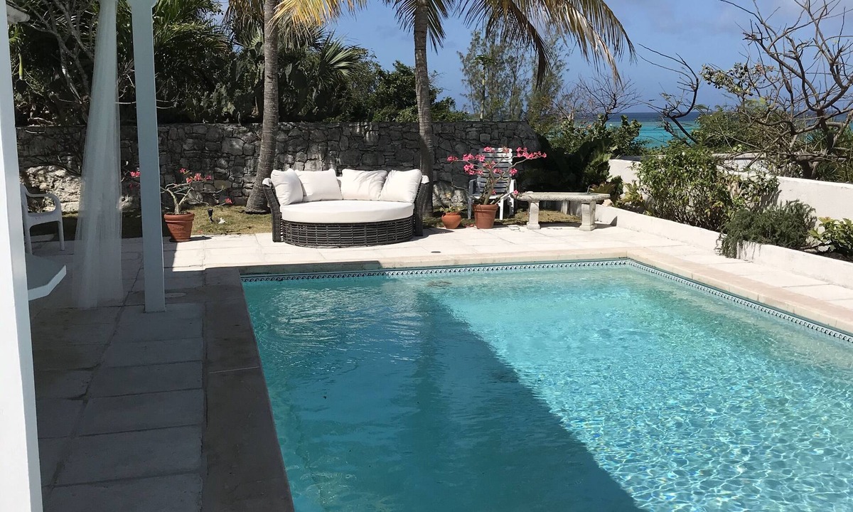Gambier House | Spectacular Luxury Beach Villa With Private Pool