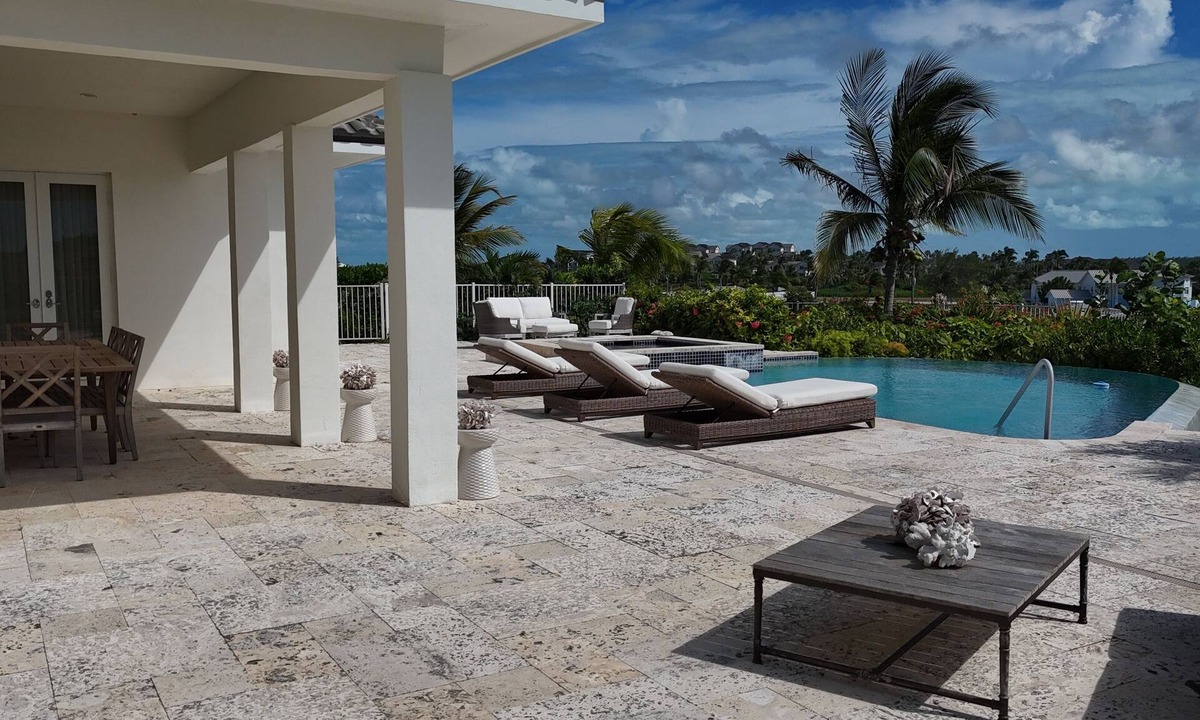 Rokers Point House | Stunning Lookout Tower, Pool and Marina Views Await - Stargazer Exuma