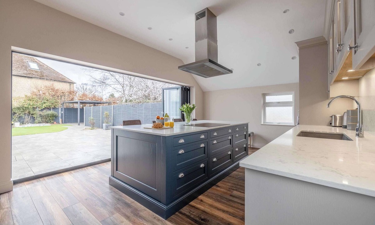 Eton House | Stylish 4BDR Family Home| Eton Wick - By Tempstay