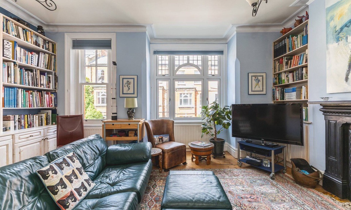 Gospel Oak Apartment | Stylish Hampstead Retreat by the Heath