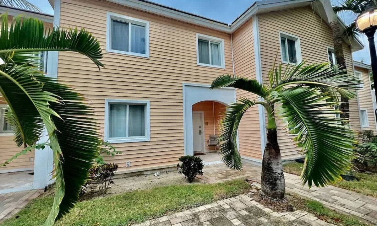 Bailey Town Apartment | Sunset Haven-Bimini Bay 3 Bedroom Vacation Home