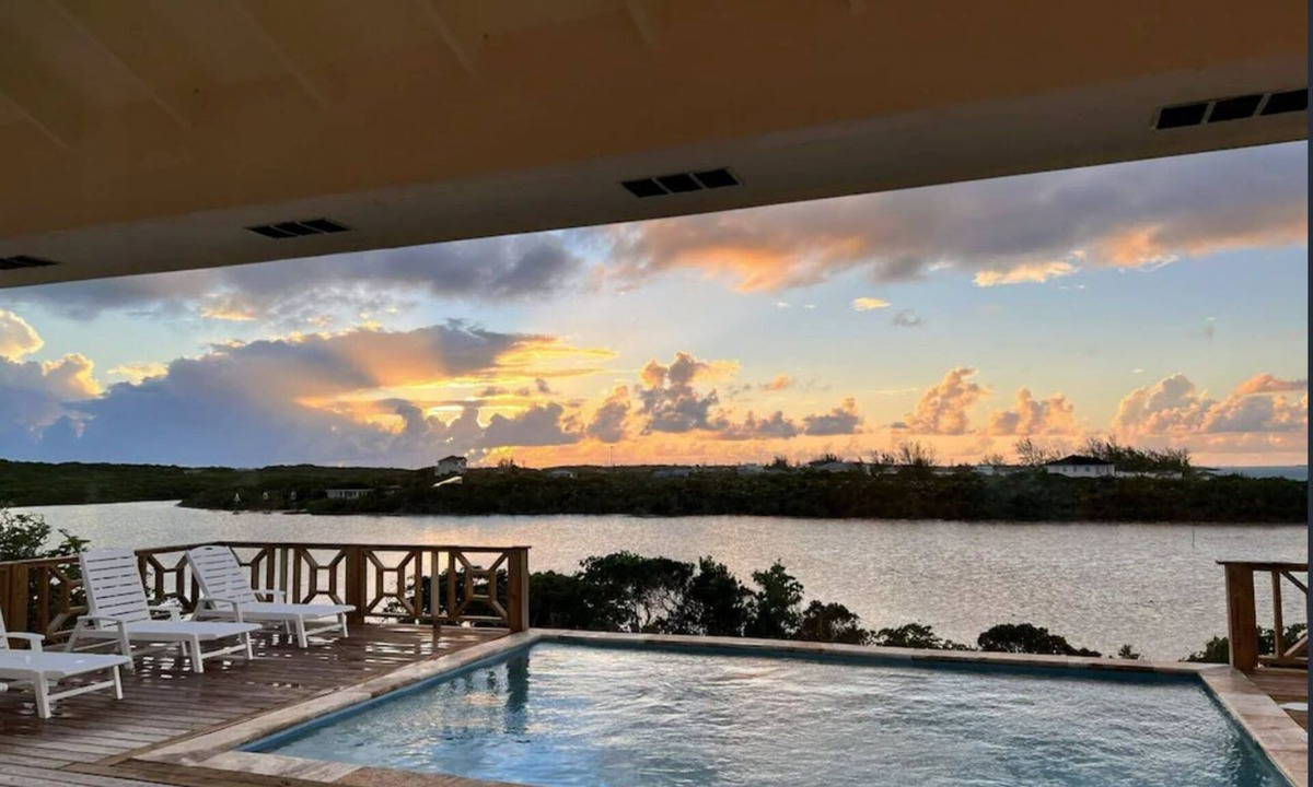 William's Town Villa | Sunset Villa - Exuma Bahamas with Private Heated Pool!, Vacation Villa Moments with Private Heated P.