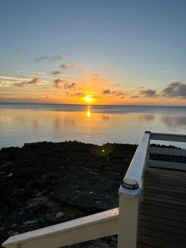 Savannah Sound Villa | Sunsetville
