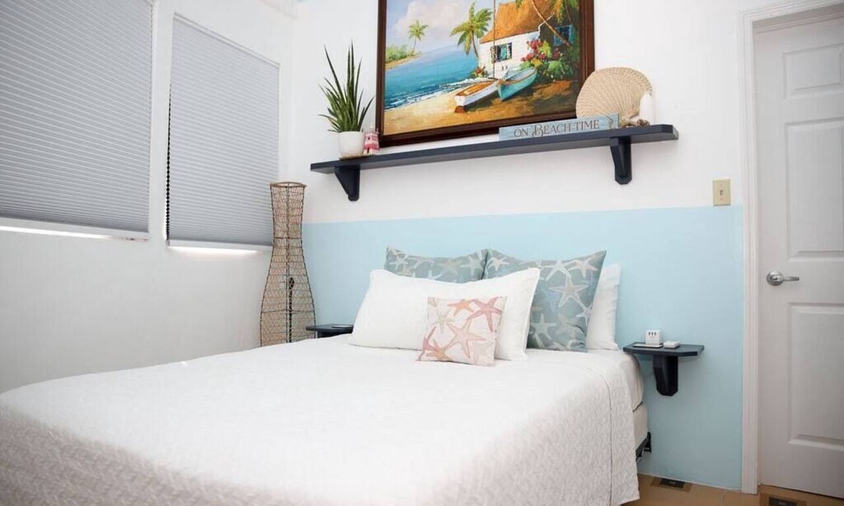 Nassau Apartment | Tangerine Sunsets Castaway, Tangerine Sunsets Castaway