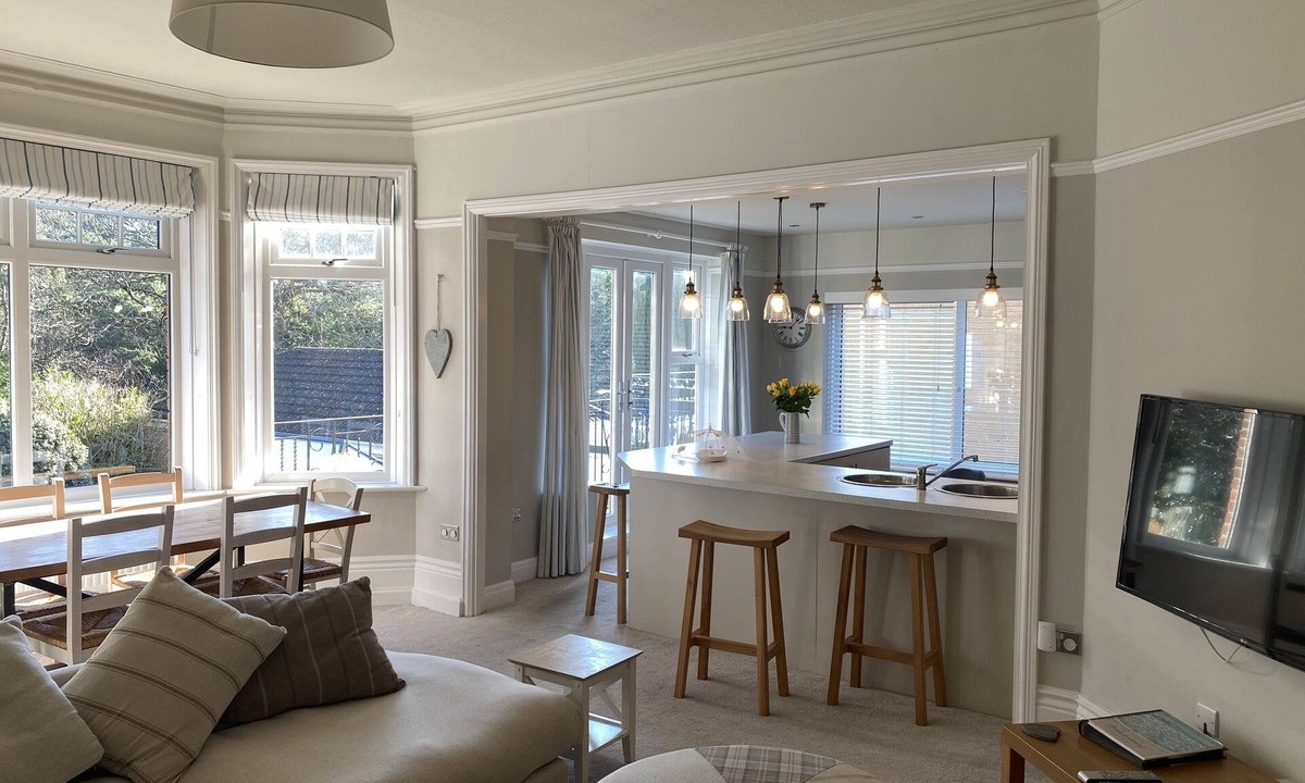 Westbourne Cottage | The Anchorage