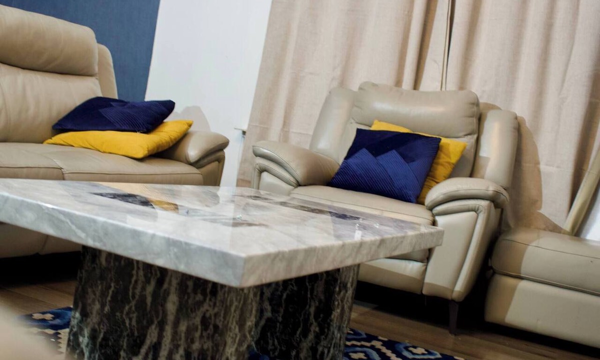 Liverpool House | The Bank - Real Liverpool Living - 3 Beds, Garden & Free Parking