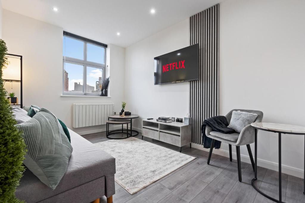 Leicester City Centre Apartment | The Emerald Residence - Leicester - City Centre, Sofa Bed, Parking, Free WiFi, Netflix